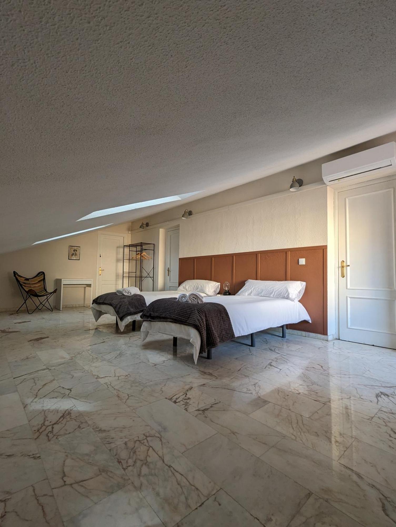 Atico San Juan 2 Apartment Caceres Exterior photo